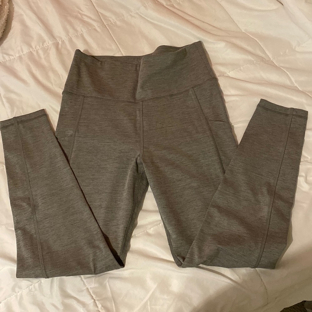 AE grey leggings with pockets size L